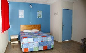 Hotel Happy House